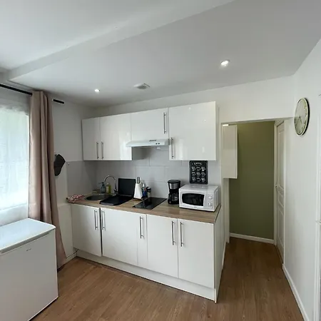 Apartment T2 Sur Les Bords Du